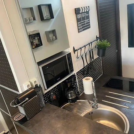 Apartment Tiny Modern Next To Croisette With Ac *
