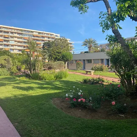 Tiny Modern Next To Croisette With Ac Apartment