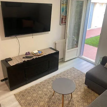 Apartamento Tiny Modern Next To Croisette With Ac