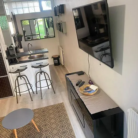 Appartement Tiny Modern Next To Croisette With Ac